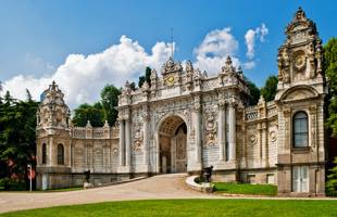 Bosphorus and Dolmabahce Palace